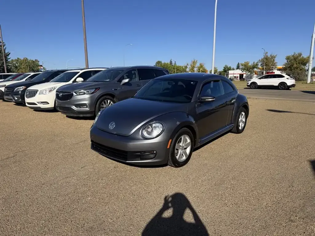 Volkswagen Beetle 2012 photo 3