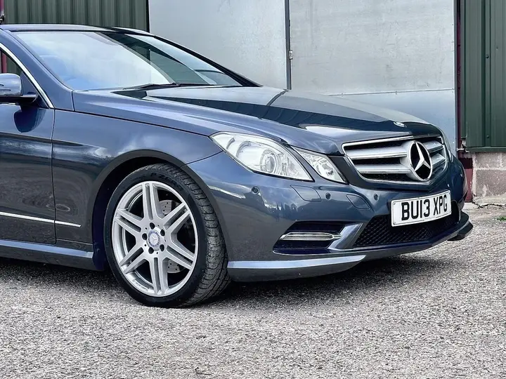 Mercedes-Benz E-Class 2013 photo 5
