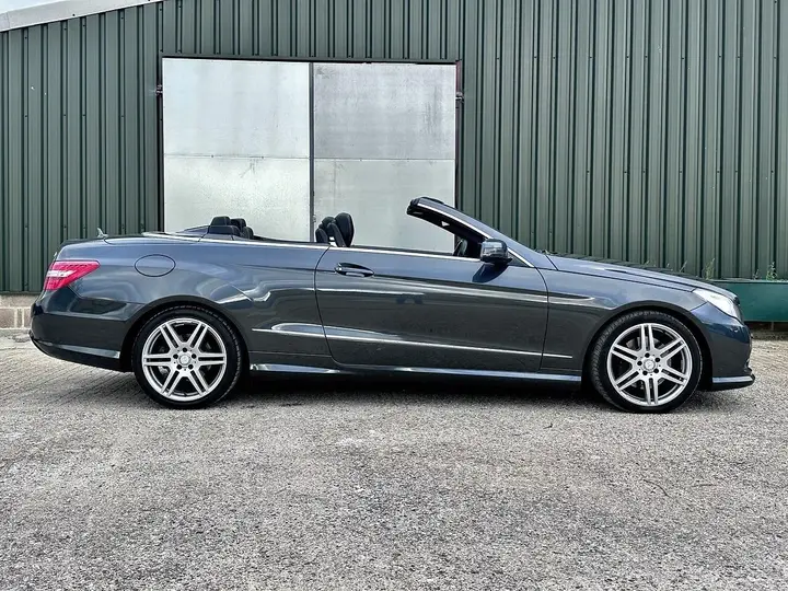 Mercedes-Benz E-Class 2013 photo 4