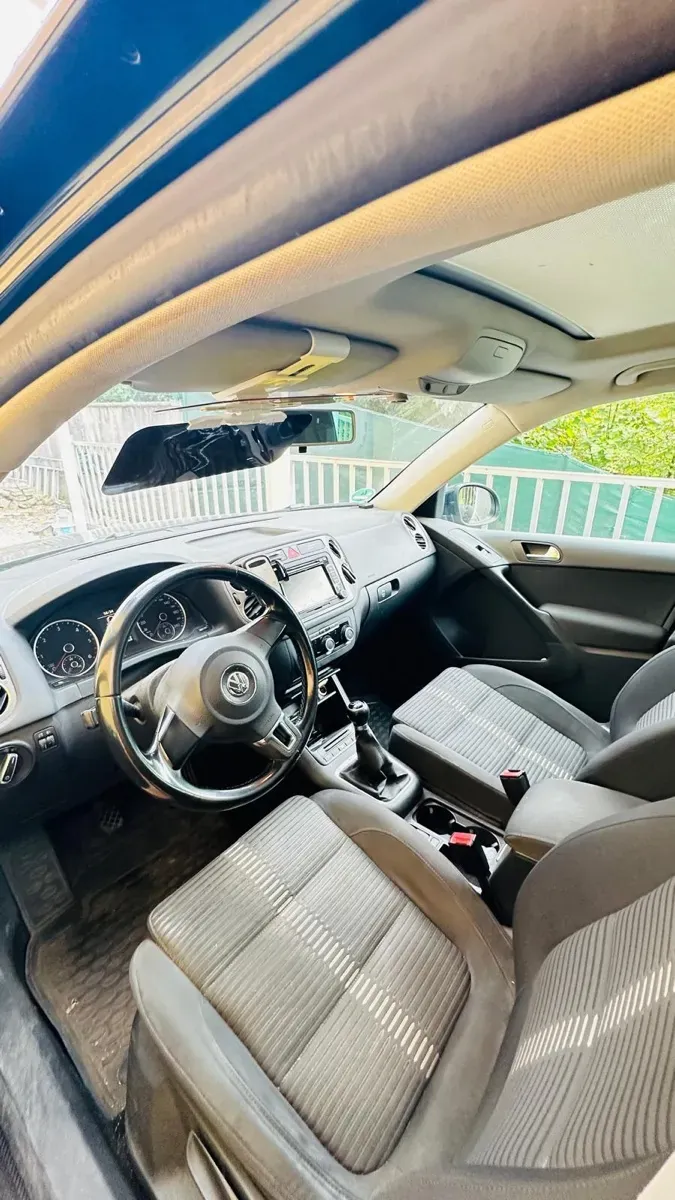 Volkswagen Tiguan 2011 photo 3
