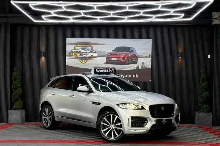 Jaguar F-Pace