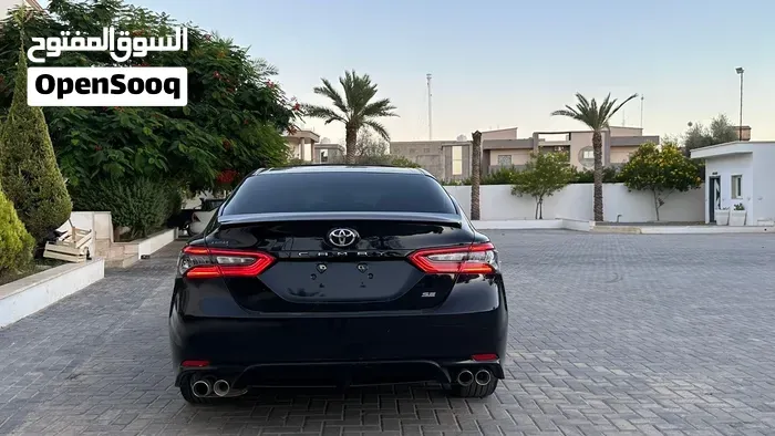 Toyota Camry 2017 photo 3
