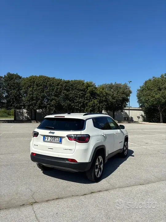 Jeep Compass 2019 photo 2