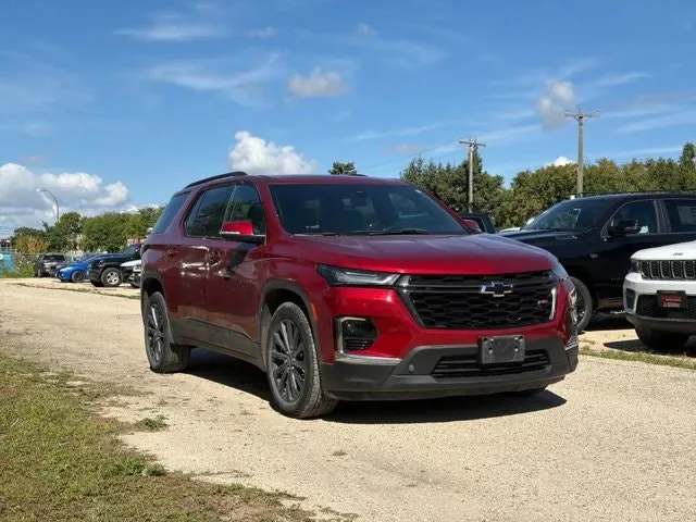 Chevrolet Traverse 2022 photo 2