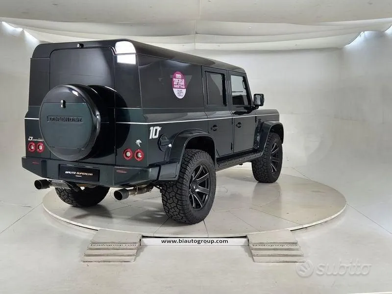 Land Rover Defender 2026 photo 4