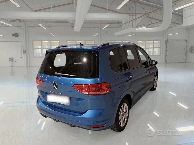 Volkswagen Touran 2022 photo 4