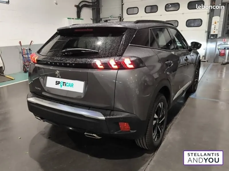Peugeot 2008 2022 photo 3