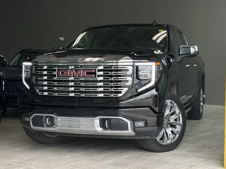 GMC Sierra 1500 2025 photo 3