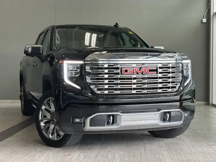 GMC Sierra 1500 2025 photo 2