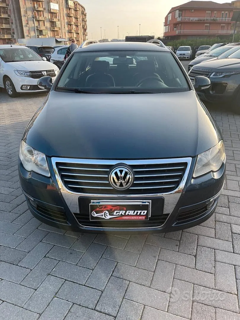 Volkswagen Passat 2006 photo 2