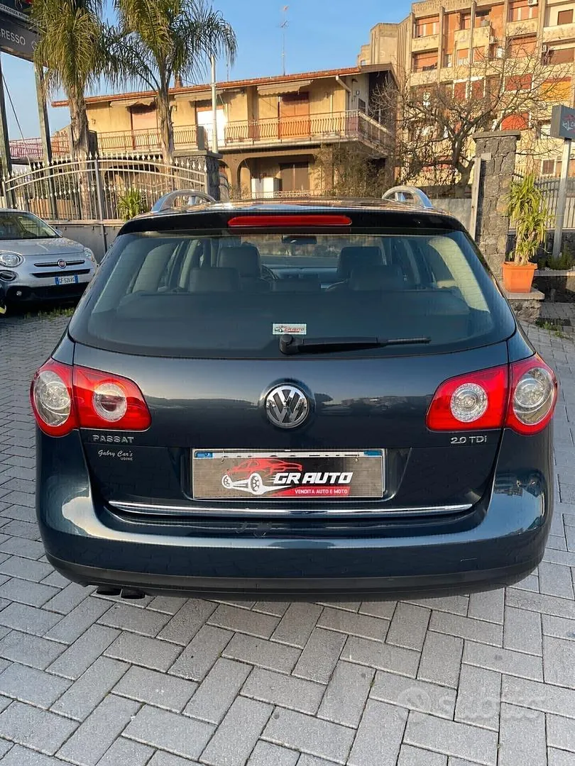 Volkswagen Passat 2006 photo 4