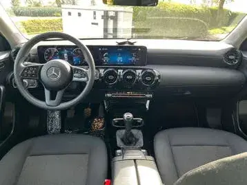 Mercedes-Benz A 160 2022 photo 2