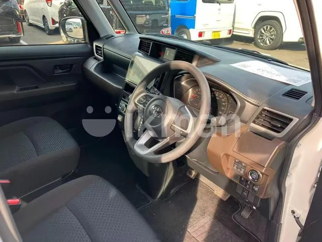 Toyota Roomy 2024 photo 4