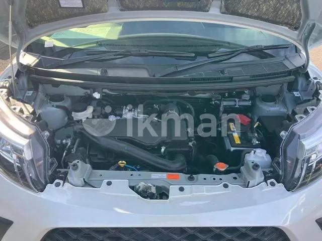 Toyota Roomy 2024 photo 5