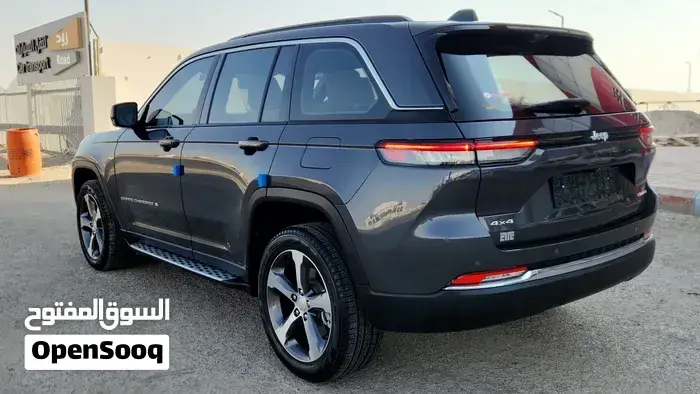 Jeep Grand Cherokee 2025 photo 3