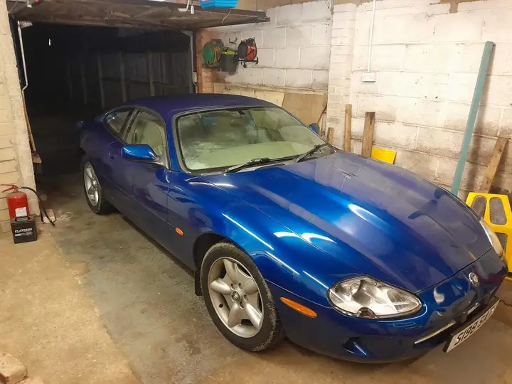 Jaguar Xk8 1998 photo 2