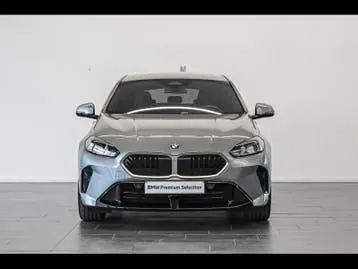 BMW 1 Series 2025 photo 2