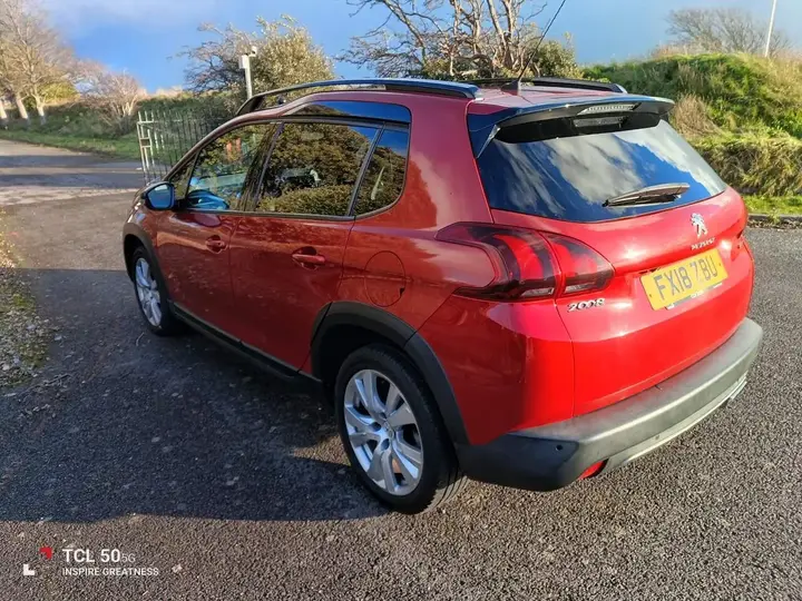 Peugeot 2008 2018 photo 5