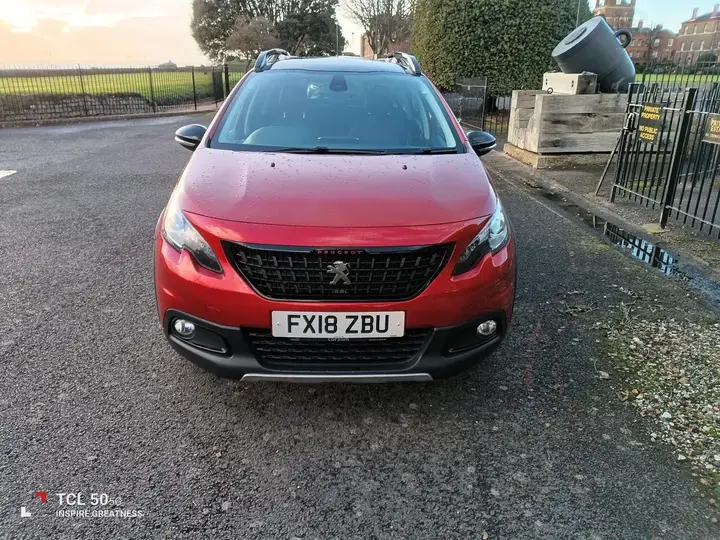 Peugeot 2008 2018 photo 2