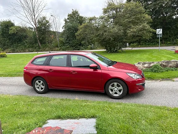 Peugeot 308 2015 photo 2