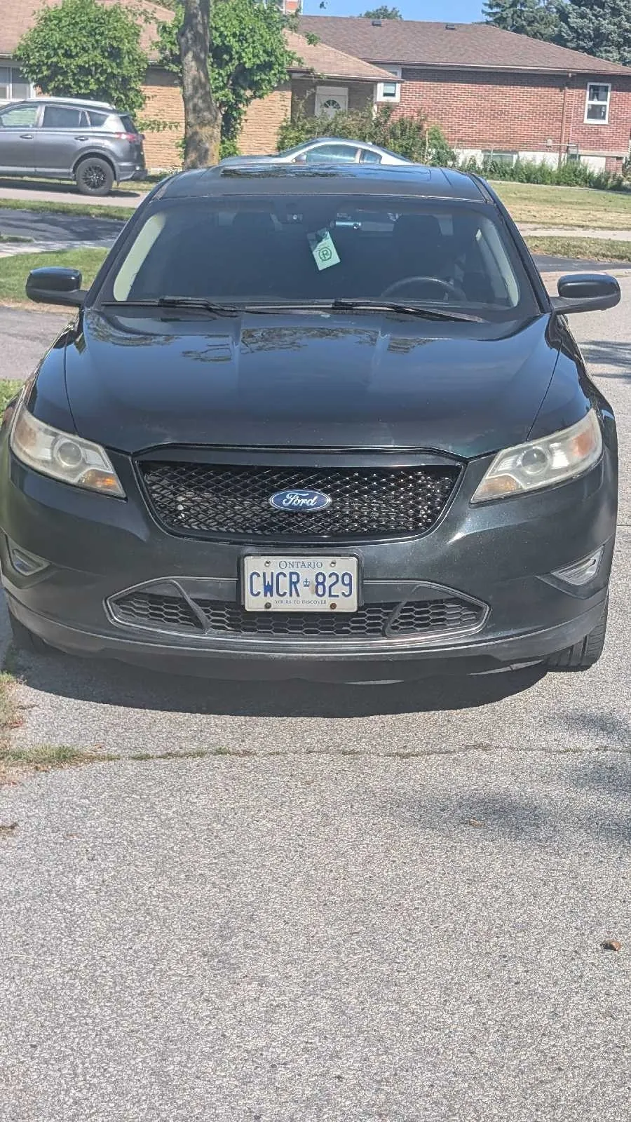 Ford Taurus