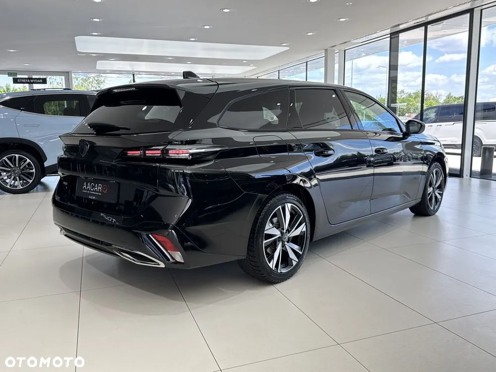 Peugeot 308 2022 photo 4