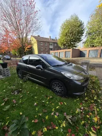 Peugeot 207 2007 photo 3