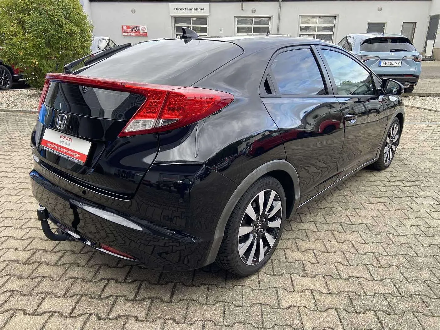 Honda Civic 2012 photo 2