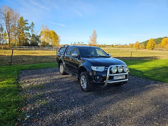 Mitsubishi L200