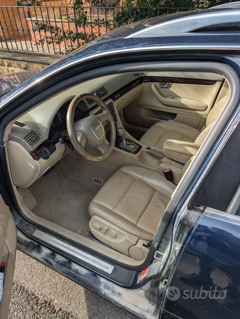 Audi A4 2005 photo 4