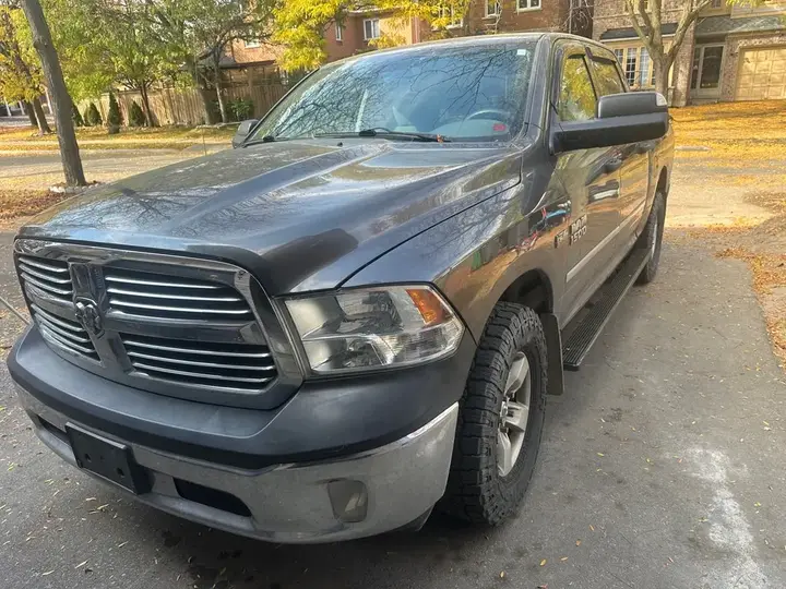 Dodge Ram 1500 2014 photo 2