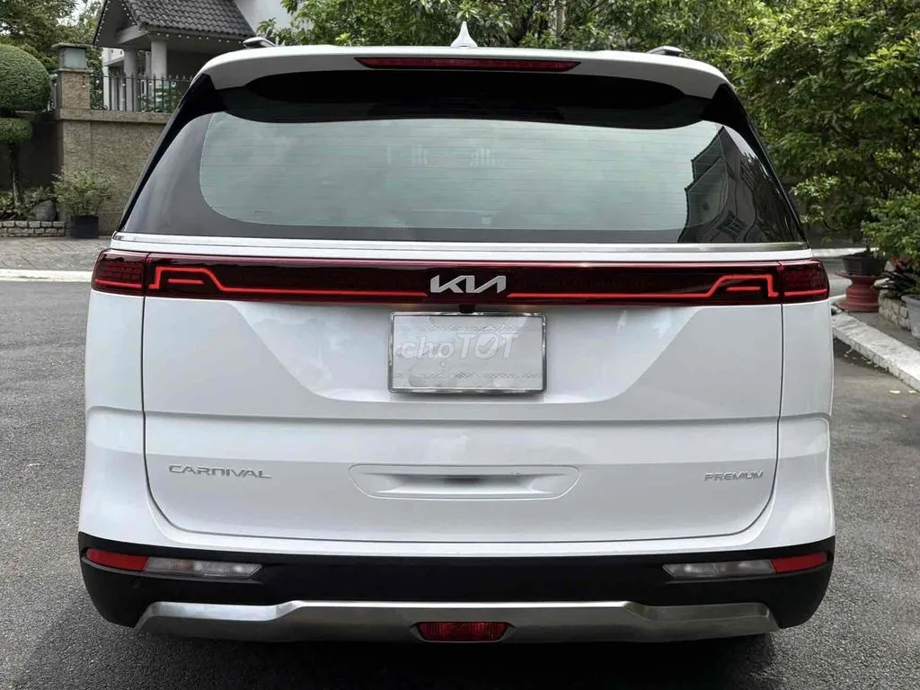 Kia Carnival 2023 photo 5
