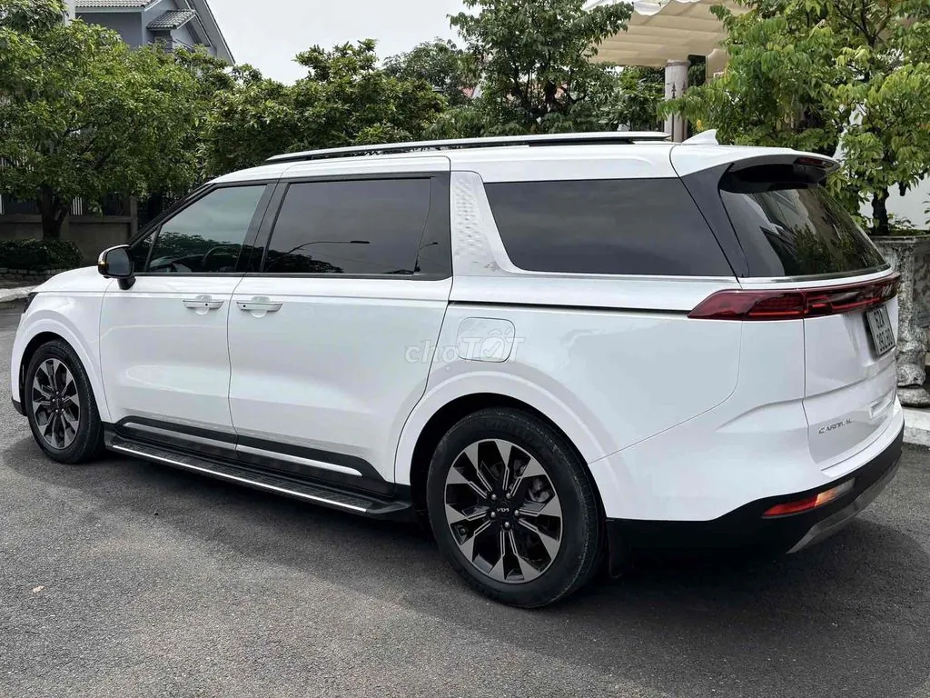 Kia Carnival 2023 photo 4
