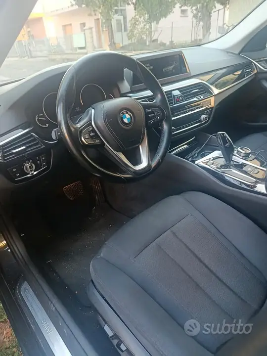 BMW 5 Series 2017 photo 4