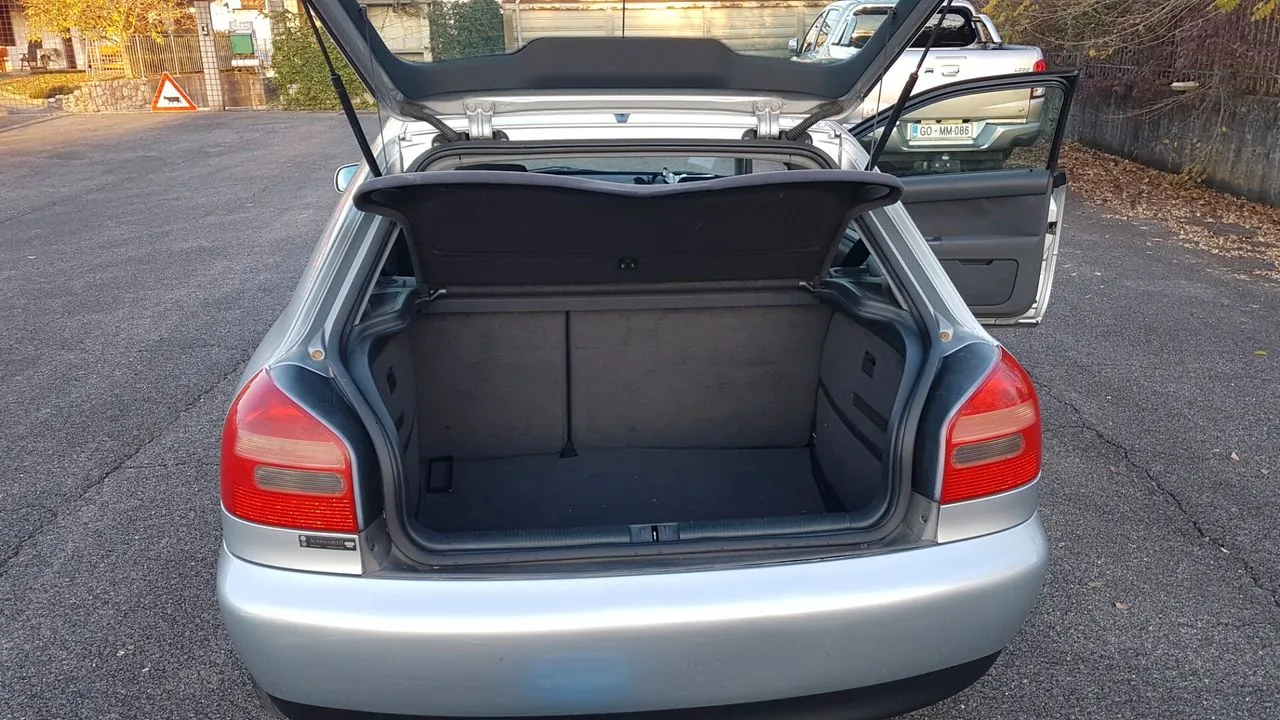 Audi A3 1999 photo 3
