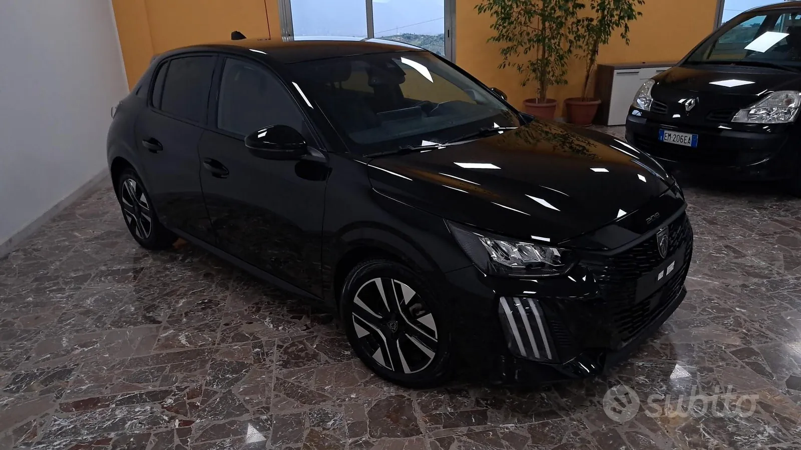 Peugeot 208 2025 photo 2