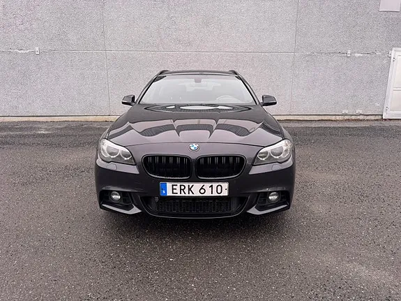 BMW 520D 2015 photo 2