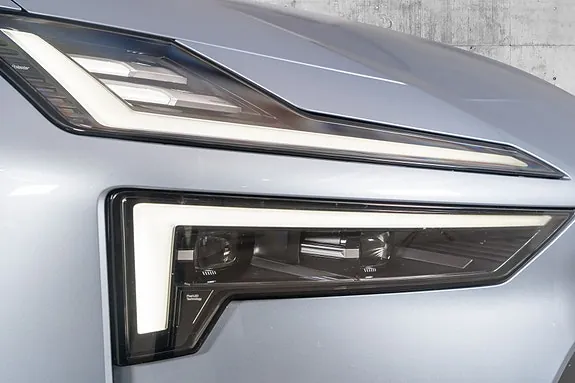 Polestar 4 2025 photo 3