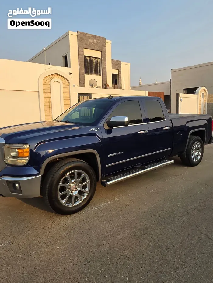 GMC Sierra 2014 photo 2