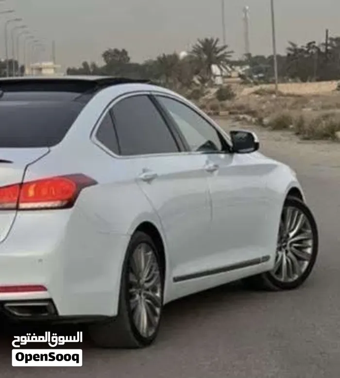 Genesis G80 2015 photo 4