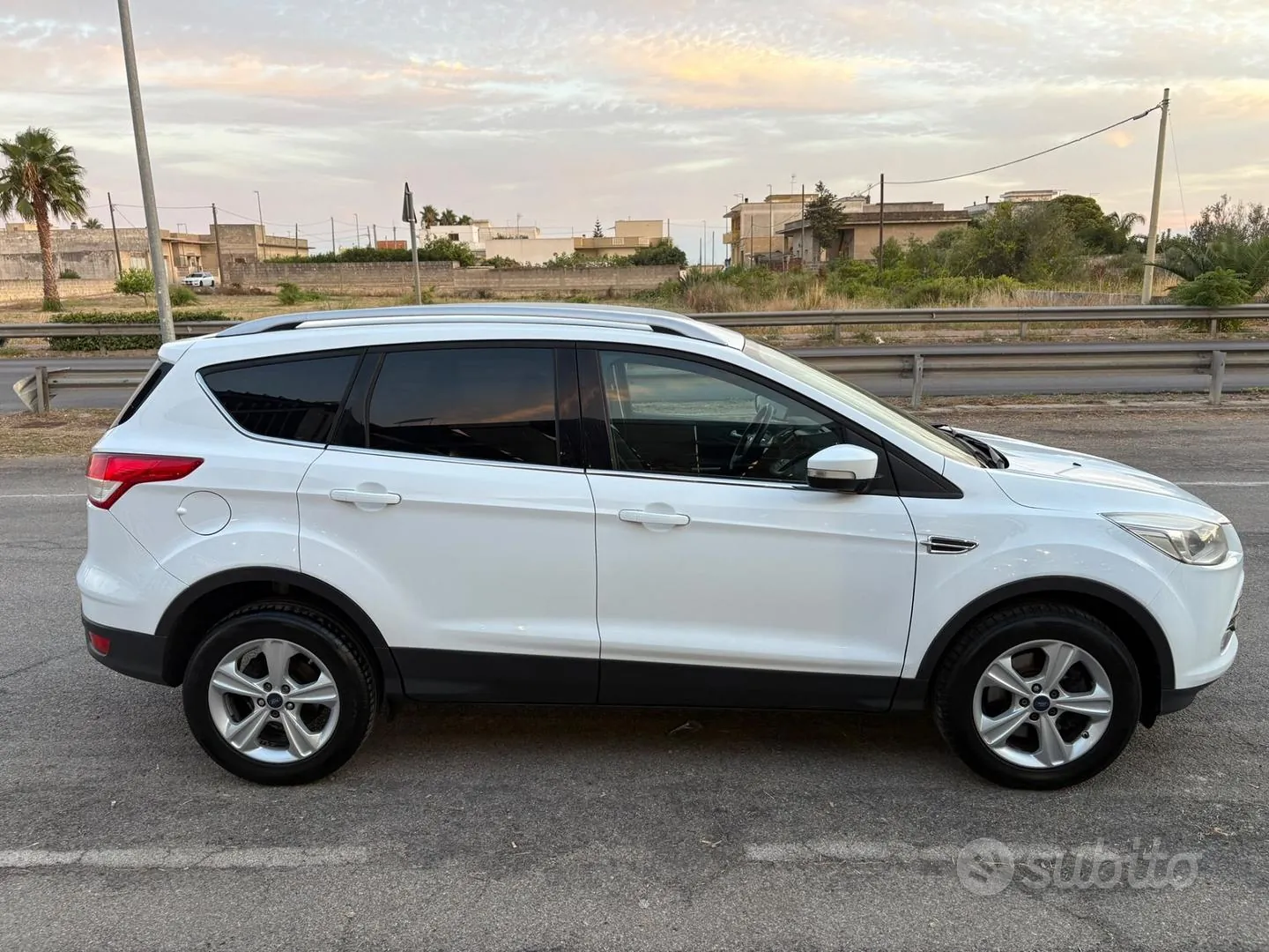 Ford Kuga 2016 photo 4