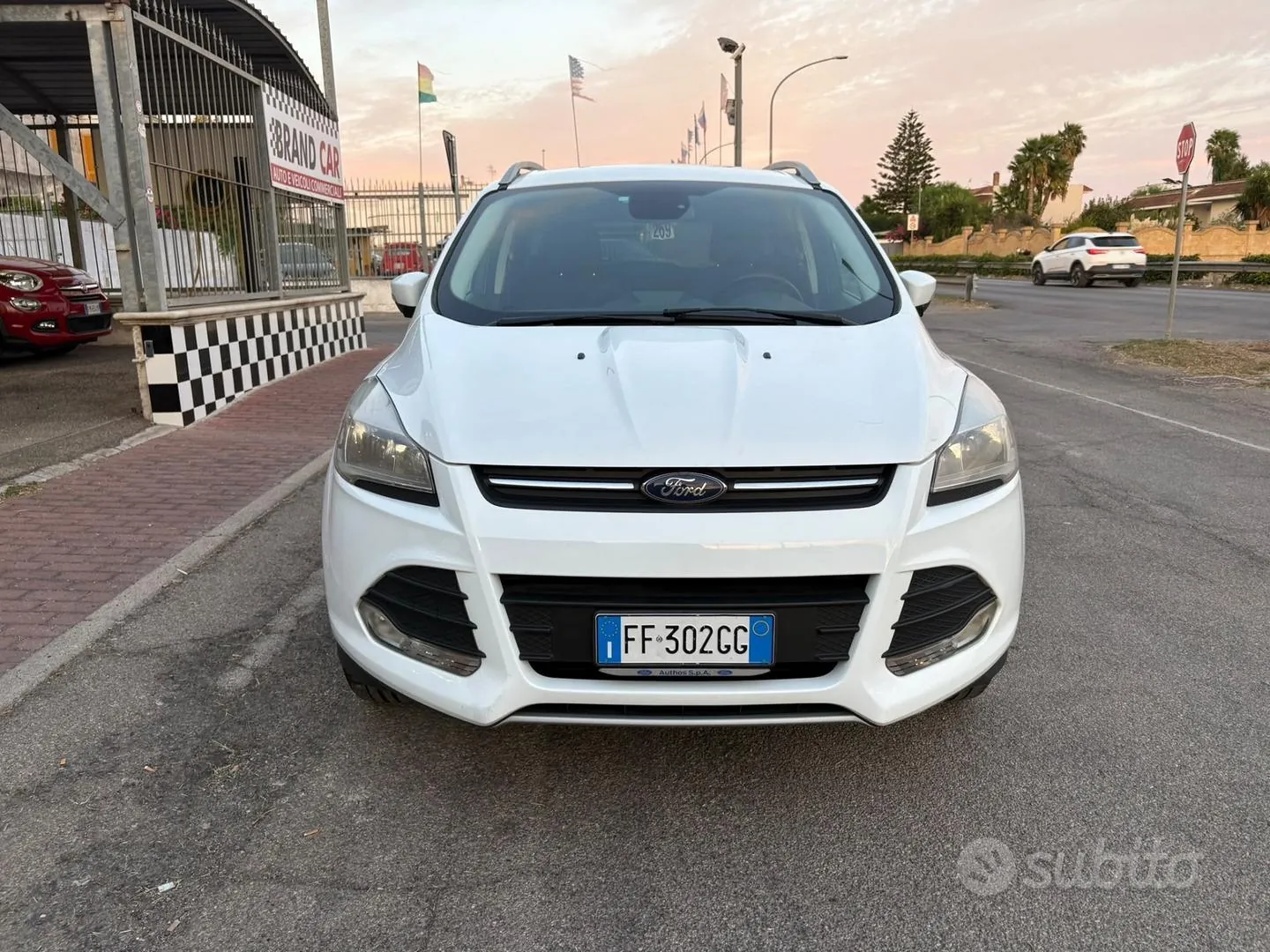 Ford Kuga 2016 photo 2