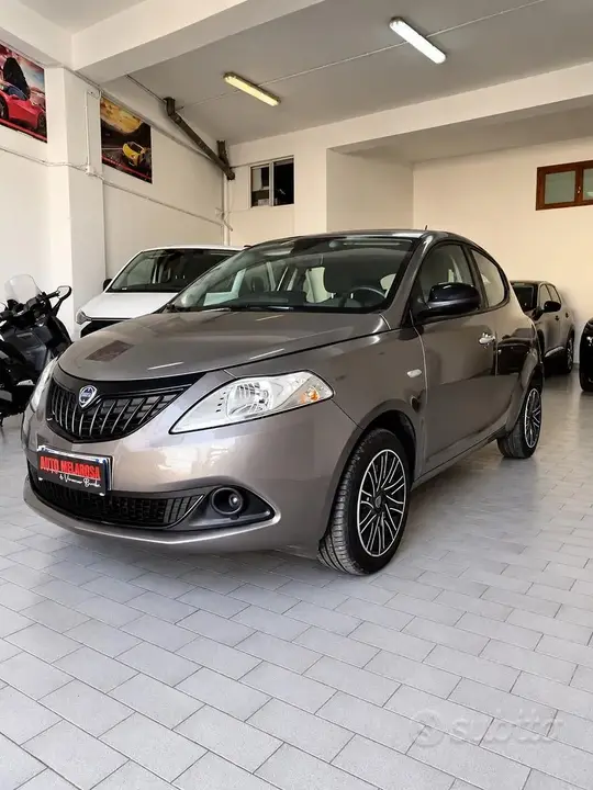 Lancia Ypsilon 2023 photo 3
