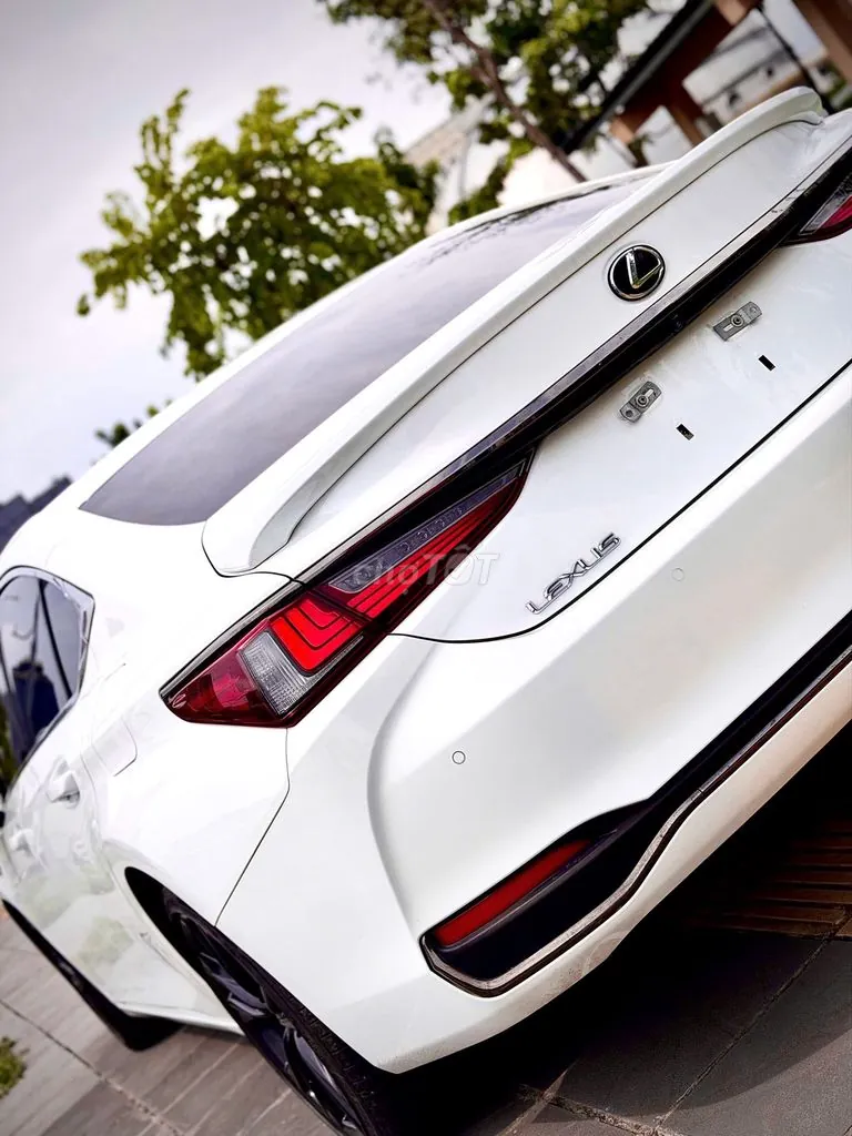 Lexus Es 2022 photo 5