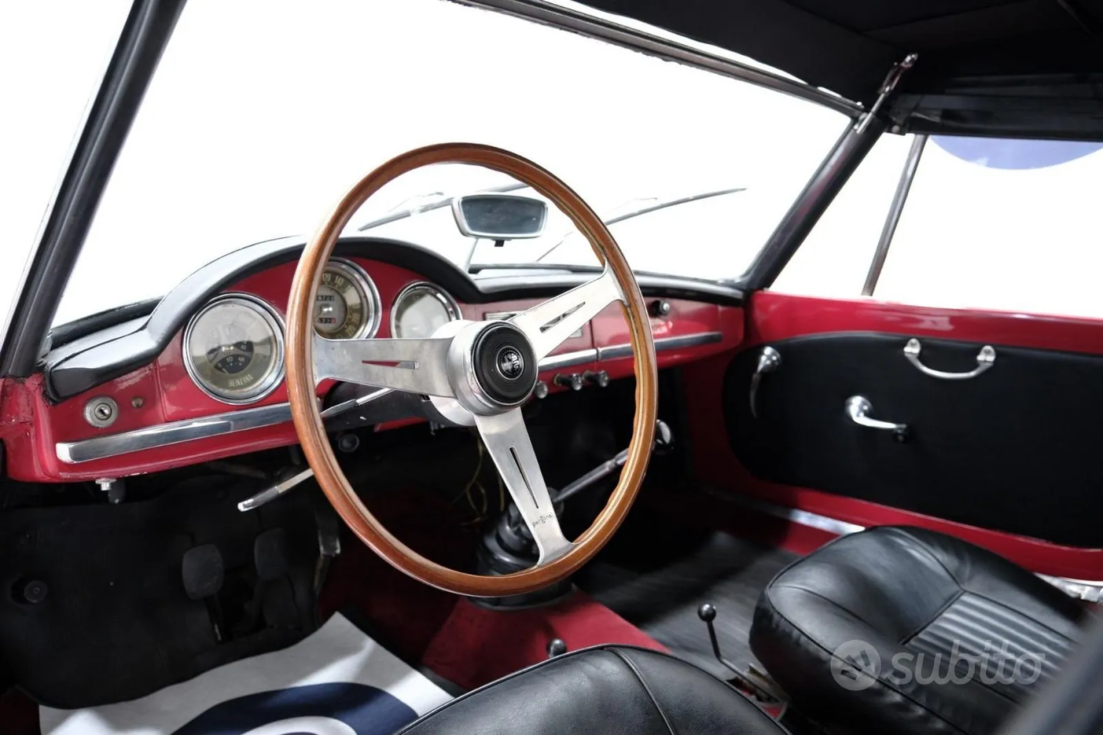 Alfa Romeo Giulietta Spider 1950 photo 5