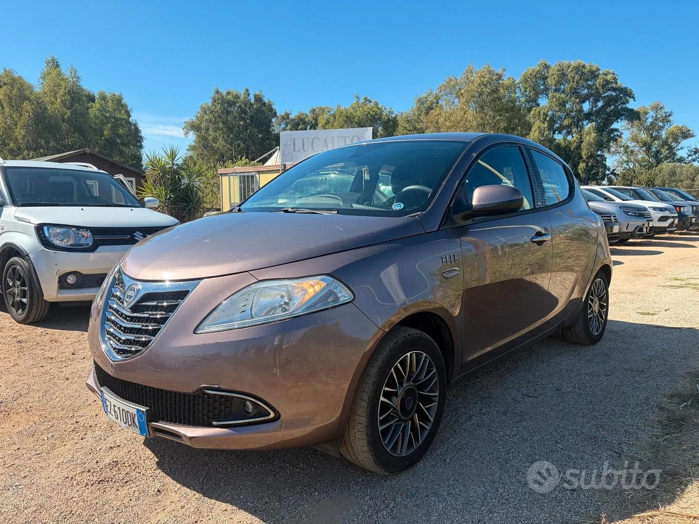 Lancia Ypsilon