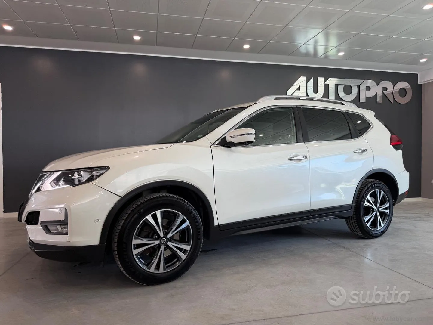 Nissan X-Trail 2018 photo 2