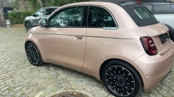 Fiat 500E 2024 photo 2