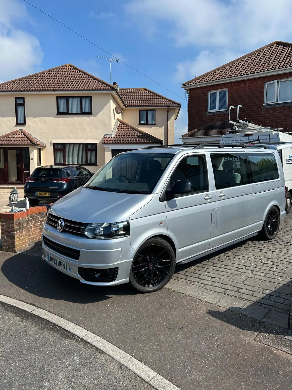 Volkswagen Transporter Shuttle 2013 photo 3