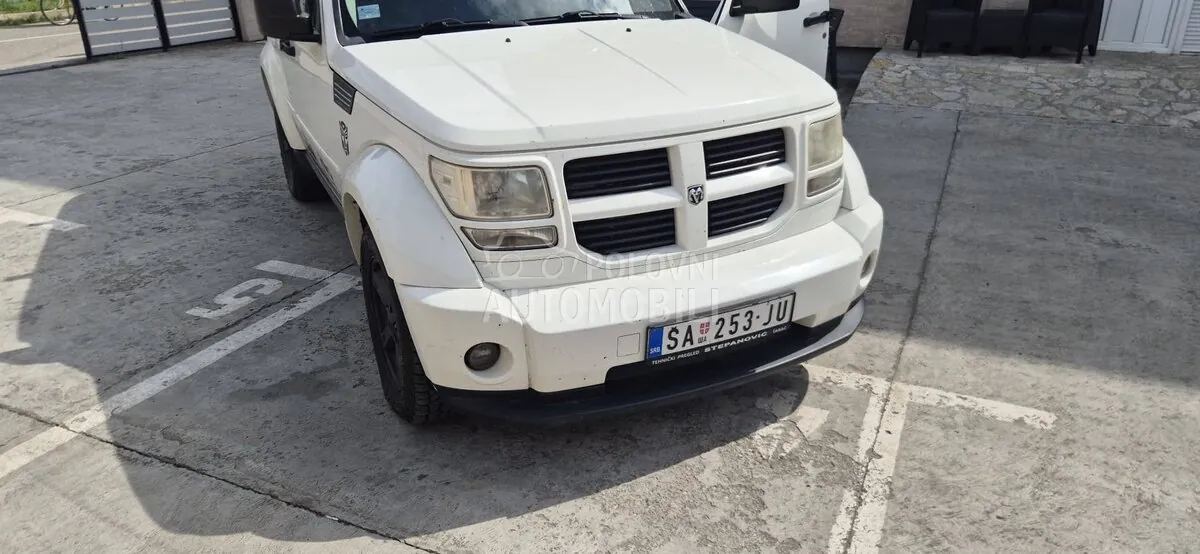 Dodge Nitro